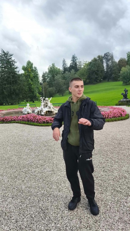 19